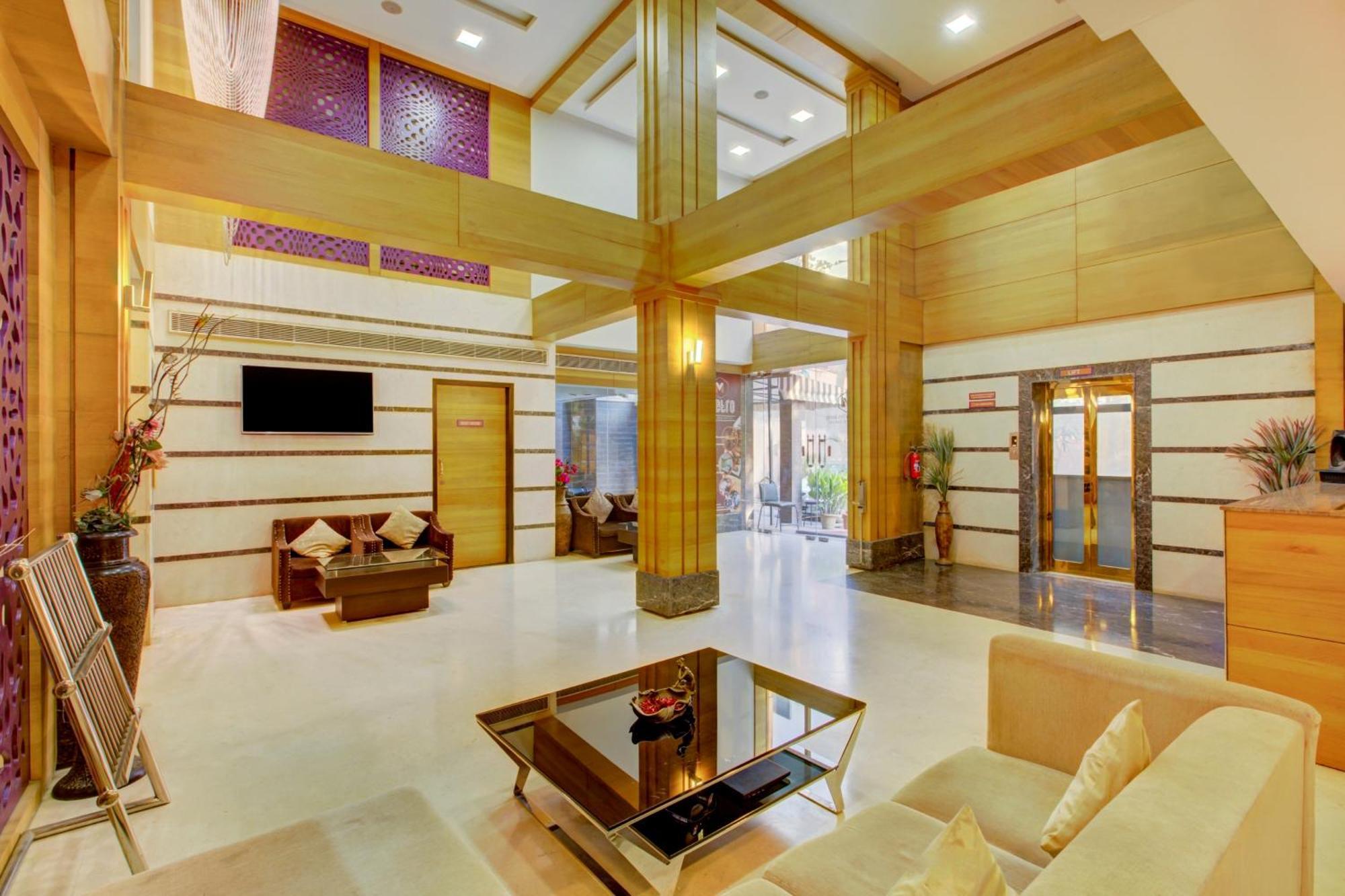 Super Townhouse Oak Jvh Hotel Μπανγκαλόρ Εξωτερικό φωτογραφία