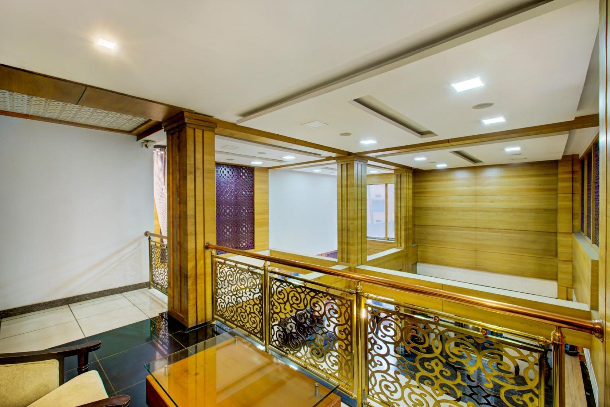 Super Townhouse Oak Jvh Hotel Μπανγκαλόρ Εξωτερικό φωτογραφία