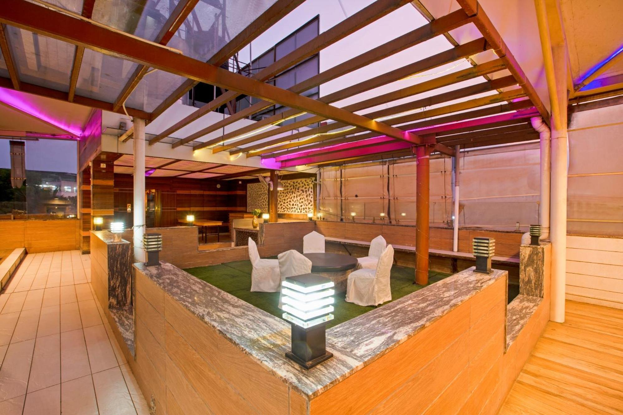 Super Townhouse Oak Jvh Hotel Μπανγκαλόρ Εξωτερικό φωτογραφία