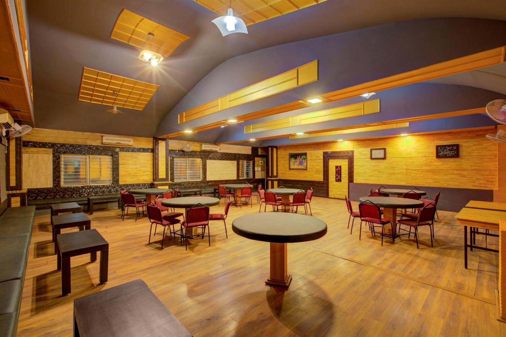 Super Townhouse Oak Jvh Hotel Μπανγκαλόρ Εξωτερικό φωτογραφία